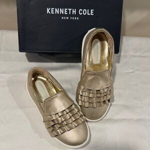 Kenneth Cole Gold Kids Shoes